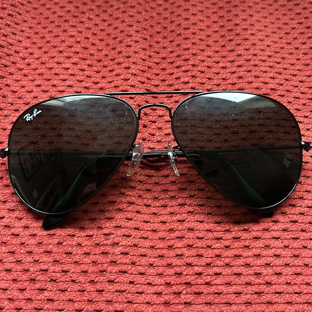 Ray-Ban Aviator Sunglasses